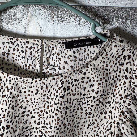 Doe & Rae Ruffled Leopard Print Blouse - Picture 2 of 3